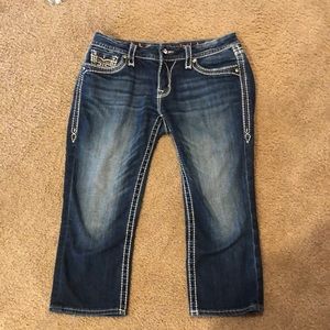 Rock Revival Capris